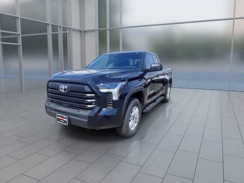 New 2026 Toyota Tundra SR5 AWD/4WD image 4
