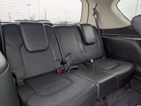 Used 2020 Nissan Armada SL w/ Premium Package image 26