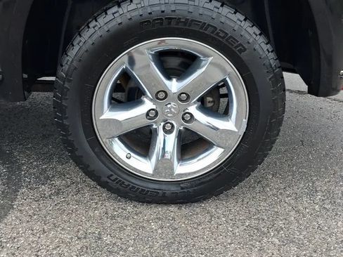 Used 2013 RAM 1500 Express AWD/4WD image 9