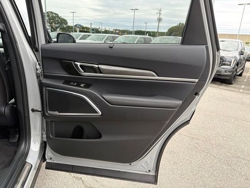 Used 2023 Kia Telluride SX Prestige X-Line AWD/4WD image 21