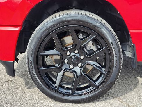 Used 2023 RAM 1500 Laramie image 10