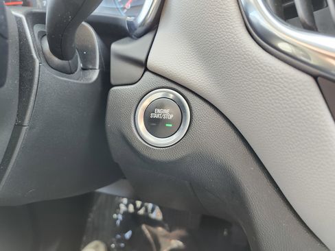 Used 2022 Chevrolet Equinox LS AWD/4WD image 6