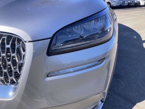 Used 2022 Lincoln Corsair Reserve w/ Elements Package image 11