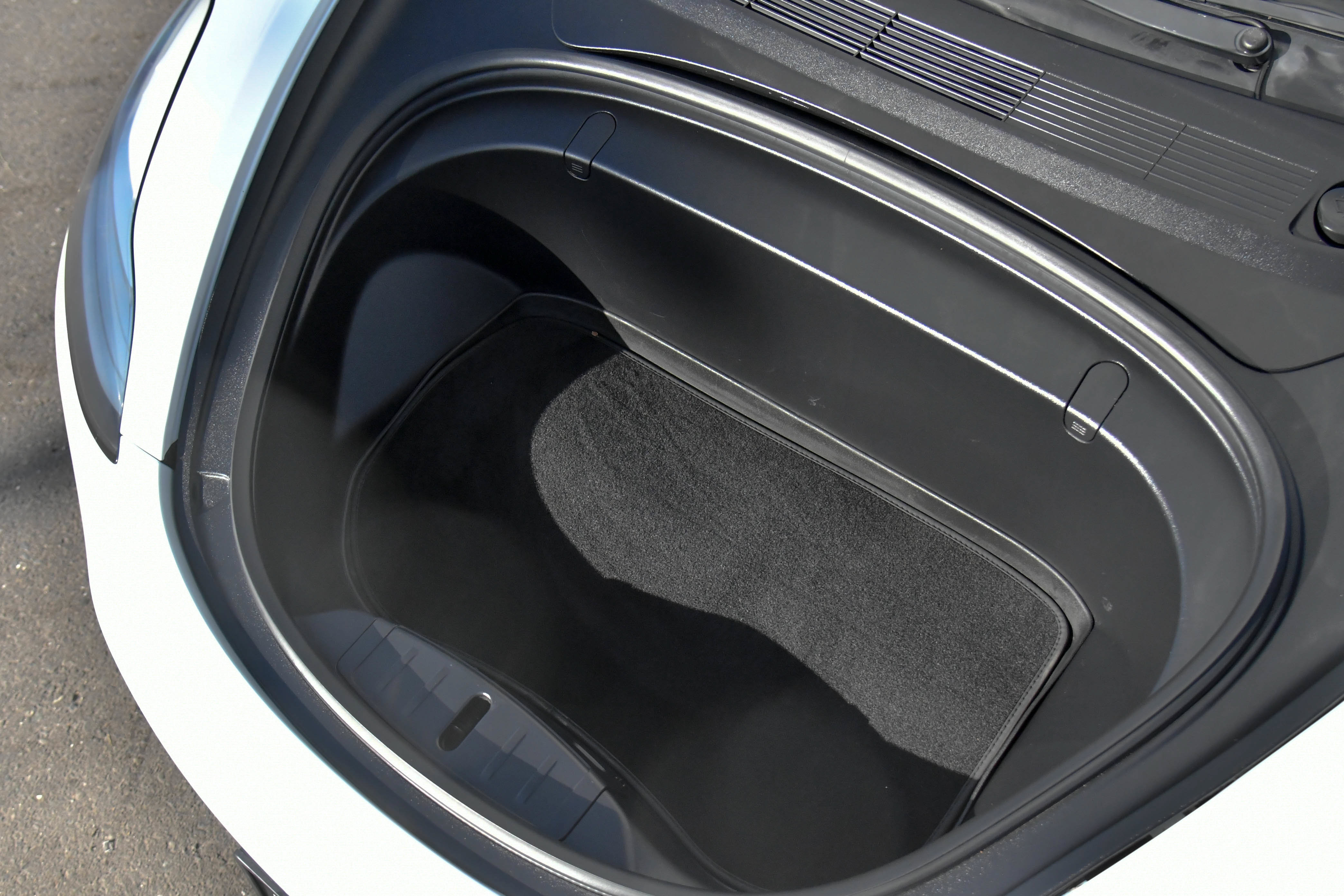 Used 2018 Tesla Model 3 Long Range RWD image 41