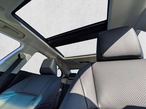 Used 2022 Lexus ES 350 w/ Premium Package image 14