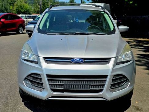 Used 2013 Ford Escape SE AWD/4WD image 2