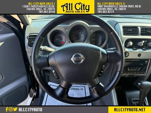 Used 2003 Nissan Frontier SE RWD image 30