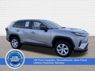 Used 2025 Toyota RAV4 LE video 1