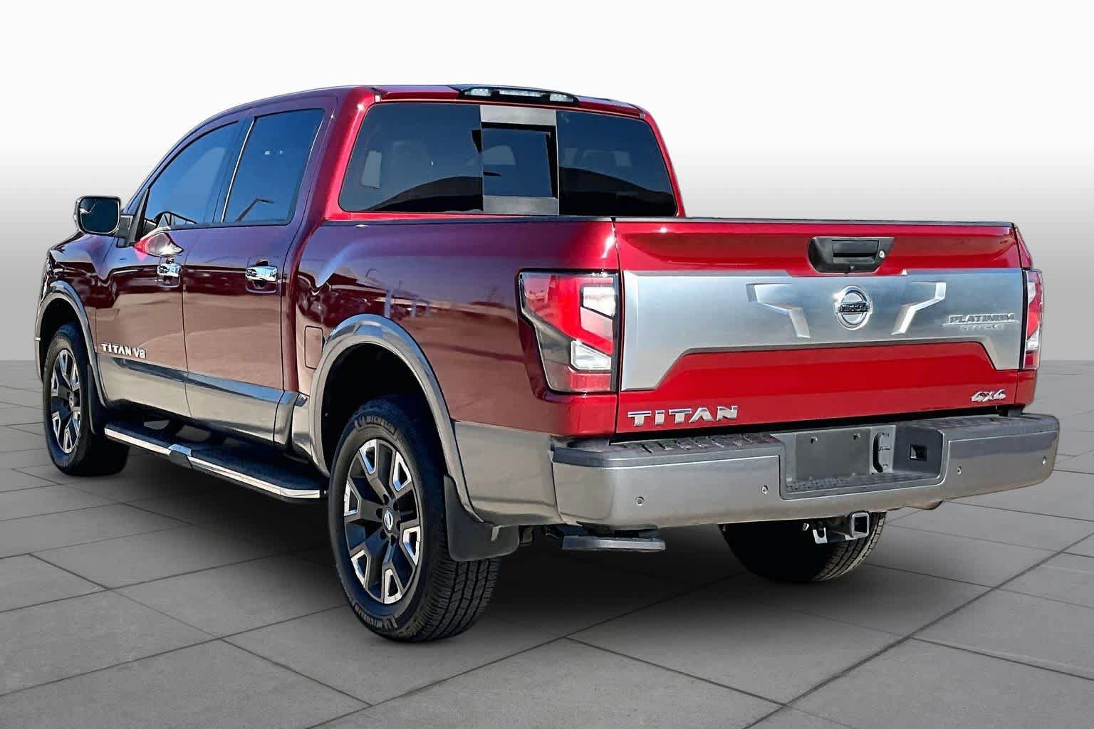 Used 2020 Nissan Titan Platinum Reserve w/ Moonroof Package AWD/4WD image 11