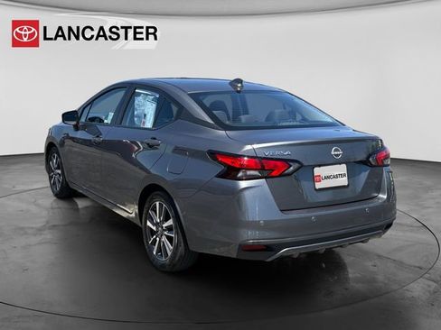 Used 2025 Nissan Versa SV FWD image 5