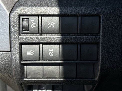 Used 2026 Toyota Tacoma SR5 AWD/4WD image 25