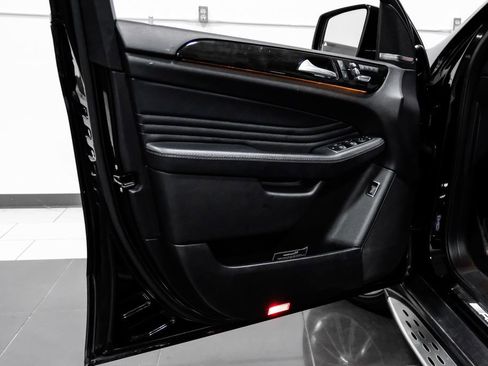 Used 2018 Mercedes-Benz GLE 43 AMG 4MATIC Coupe image 44