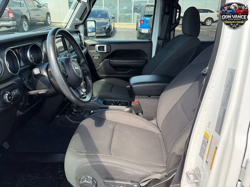 Used 2022 Jeep Wrangler Unlimited Sport AWD/4WD image 11