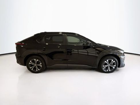 Certified 2024 Toyota bZ4X FWD image 7