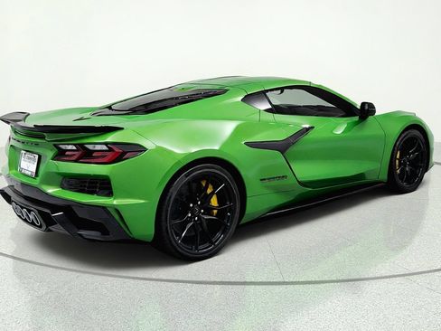 New 2027 Chevrolet Corvette Grand Sport w/ Battery Protection Package RWD image 5