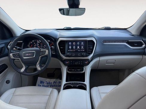 Used 2022 GMC Acadia Denali w/ Denali Technology Package AWD/4WD image 10