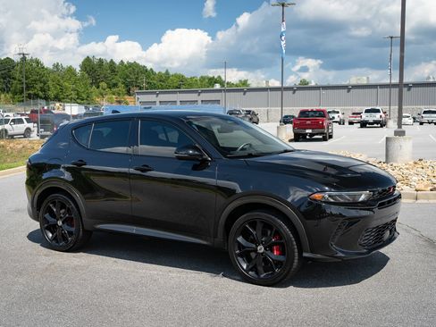 Used 2024 Dodge Hornet R/T AWD/4WD image 12