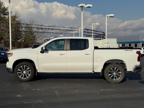 Used 2022 Chevrolet Silverado 1500 LT image 8