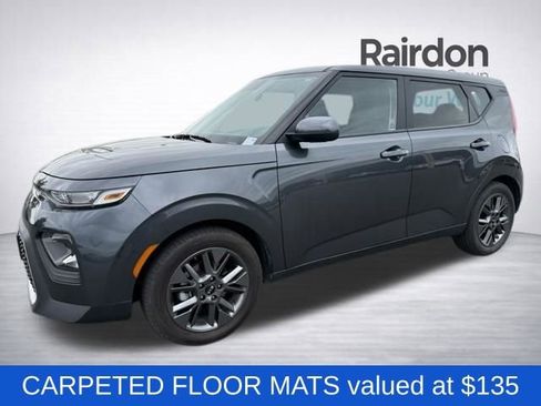 Certified 2021 Kia Soul S FWD image 3
