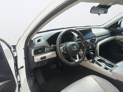 Used 2019 Honda Accord LX image 18