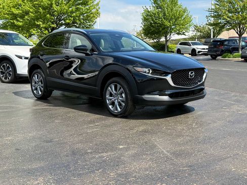Certified 2025 MAZDA CX-30 AWD 2.5 S w/ Premium Package image 3