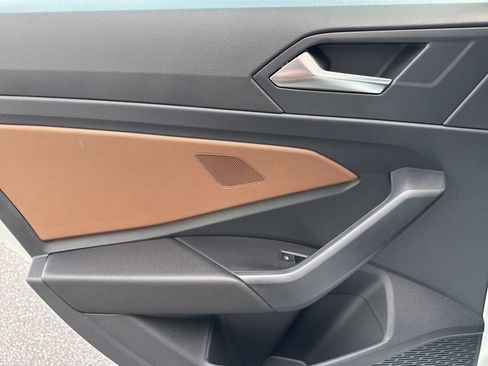 Used 2025 Volkswagen Jetta SEL image 13