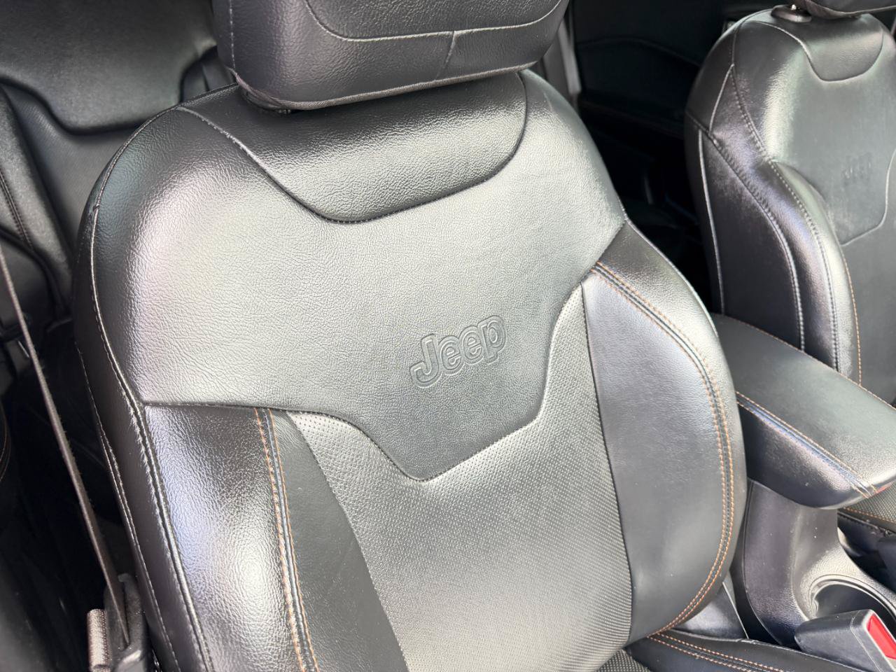 Used 2020 Jeep Compass Limited AWD/4WD image 42
