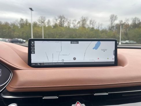 Used 2023 Genesis G80 2.5T image 13