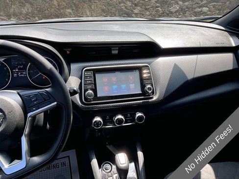 Used 2020 Nissan Kicks S FWD image 5