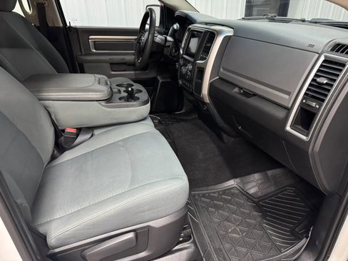 Used 2018 RAM 2500 SLT AWD/4WD image 14