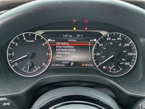 Used 2021 Nissan Rogue S FWD image 11