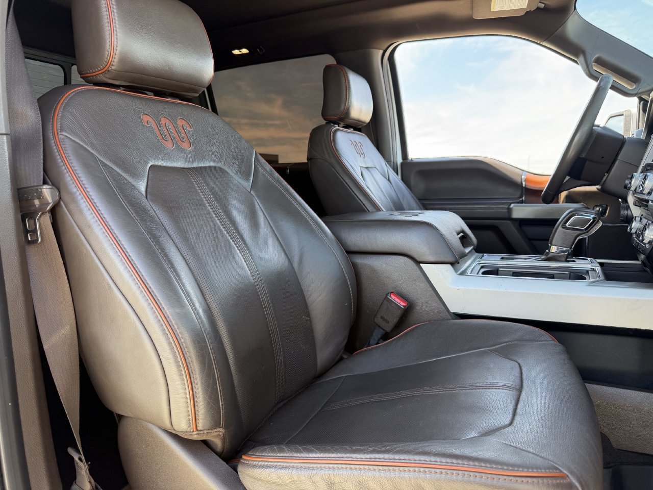 Used 2016 Ford F150 King Ranch w/ Equipment Group 601A Luxury AWD/4WD image 25