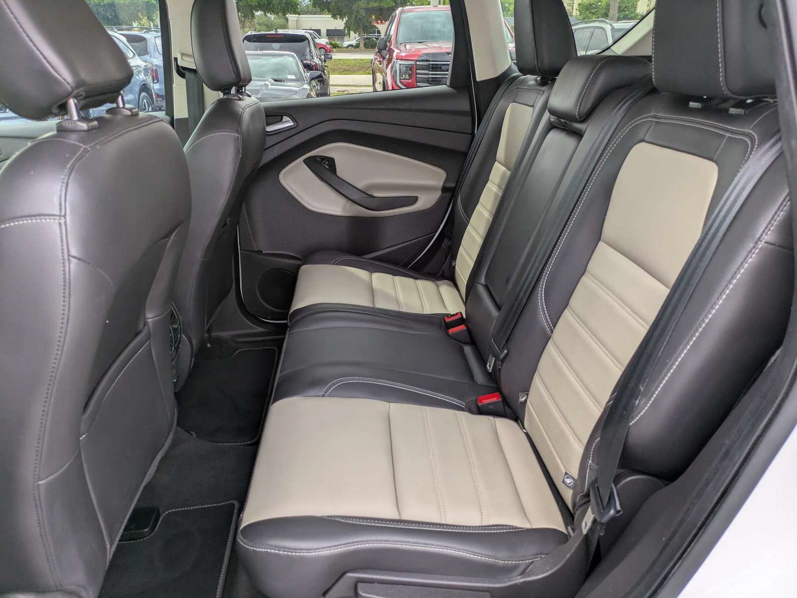 Used 2019 Ford Escape SEL FWD image 12
