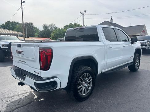 Used 2021 GMC Sierra 1500 AT4 w/ AT4 Premium Package AWD/4WD image 5