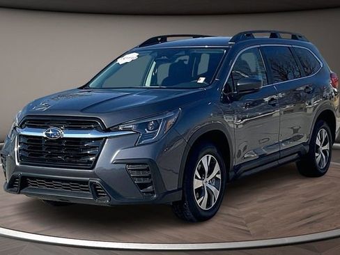 Used 2025 Subaru Ascent Premium image 1
