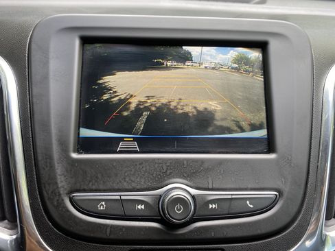 Used 2019 Chevrolet Equinox LT FWD image 26