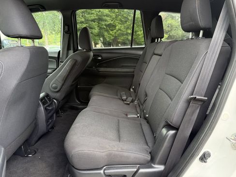 Used 2019 Honda Passport Sport image 10