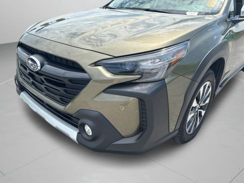 Used 2024 Subaru Outback Touring AWD/4WD image 29