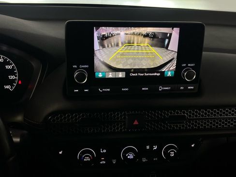 Used 2025 Honda HR-V Sport image 17