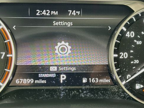 Used 2021 Nissan Rogue SV w/ Premium Package FWD image 19
