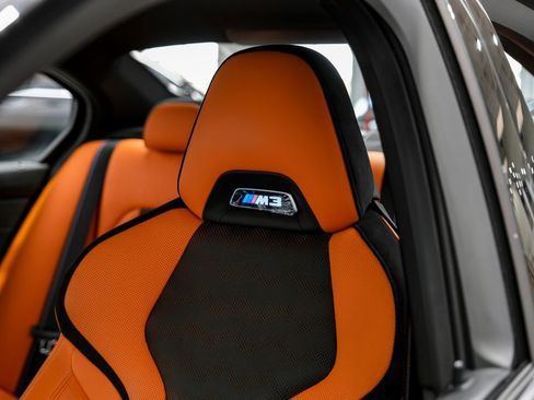 Used 2025 BMW M3 Competition RWD image 33