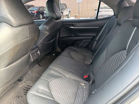Used 2023 Toyota Camry SE image 9