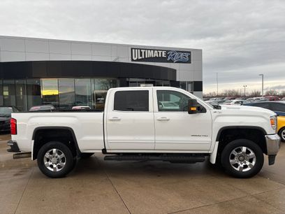 Used 2018 GMC Sierra 3500 SLE w/ SLE Preferred Package
