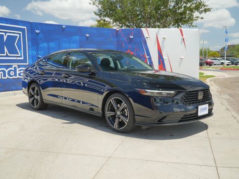 New 2026 Honda Accord SE image 3