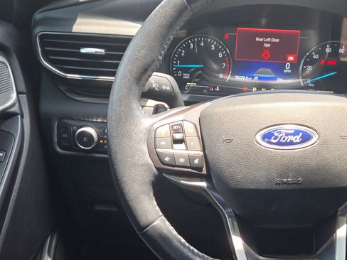 Used 2020 Ford Explorer Limited RWD image 20