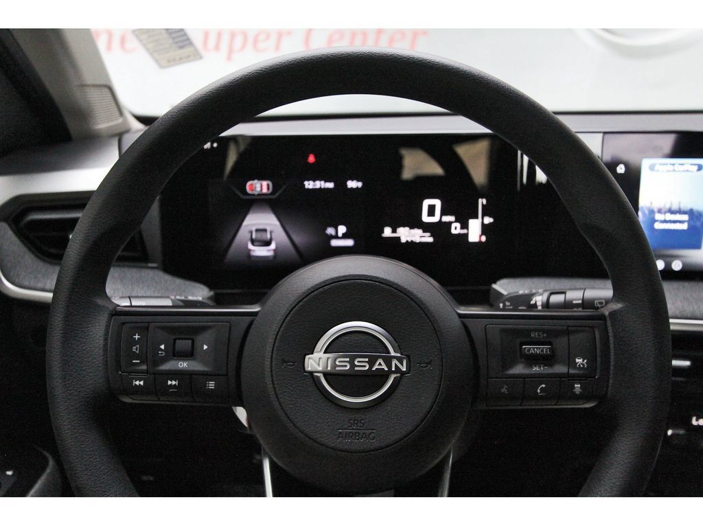 Used 2026 Nissan Kicks SV FWD image 14