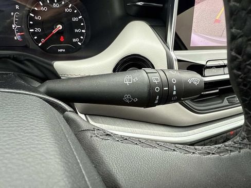 Used 2024 Jeep Compass Limited w/ Sun and Sound Group image 38