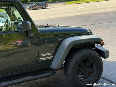Used 2011 Jeep Wrangler Unlimited Sport AWD/4WD image 34