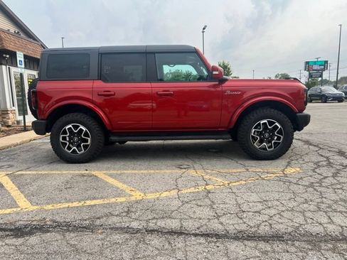 Used 2022 Ford Bronco Outer Banks AWD/4WD image 6