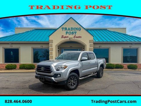 Used 2021 Toyota Tacoma SR5 RWD image 1
